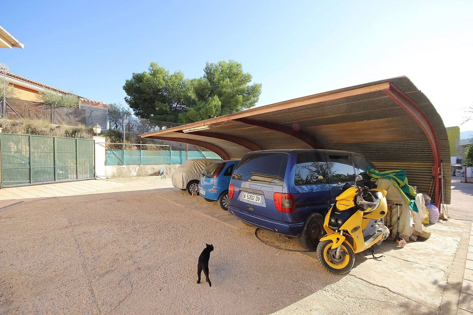 9 bedroom Villa for sale in Monovar / Monover with pool garage - € 360,000 (Ref: 5468201)