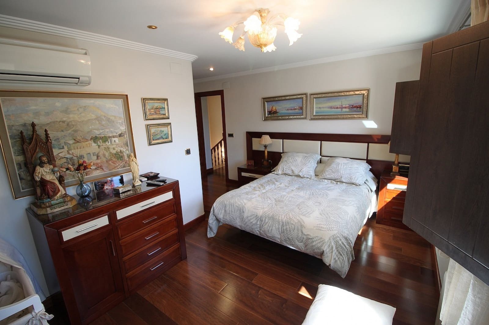 4 soverom Villa til salgs i Monovar / Monover med garasje - € 499 995 (Ref: 5468229)