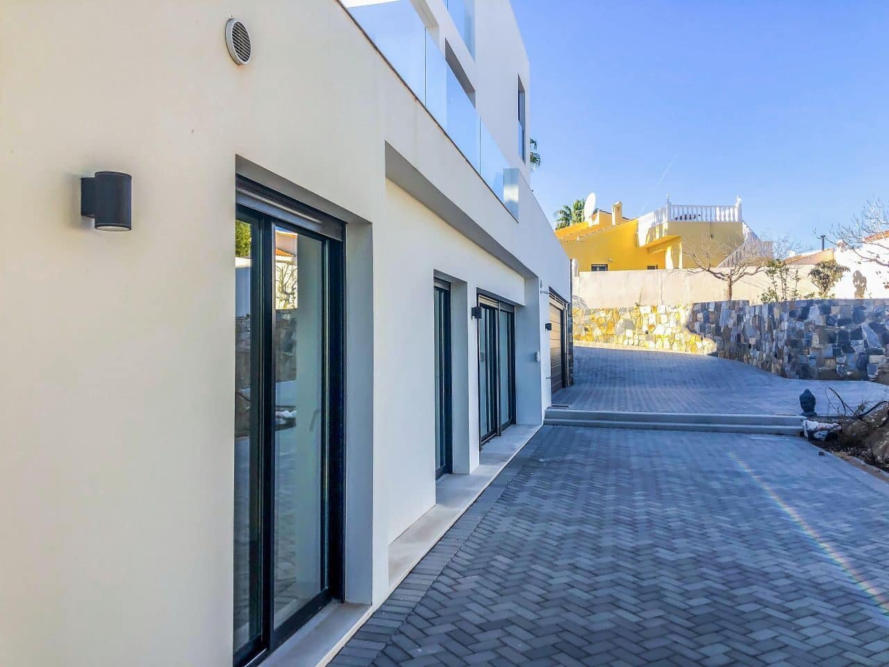 5 bedroom Villa for sale in Rojales with pool garage - € 2,300,000 (Ref: 6837803)