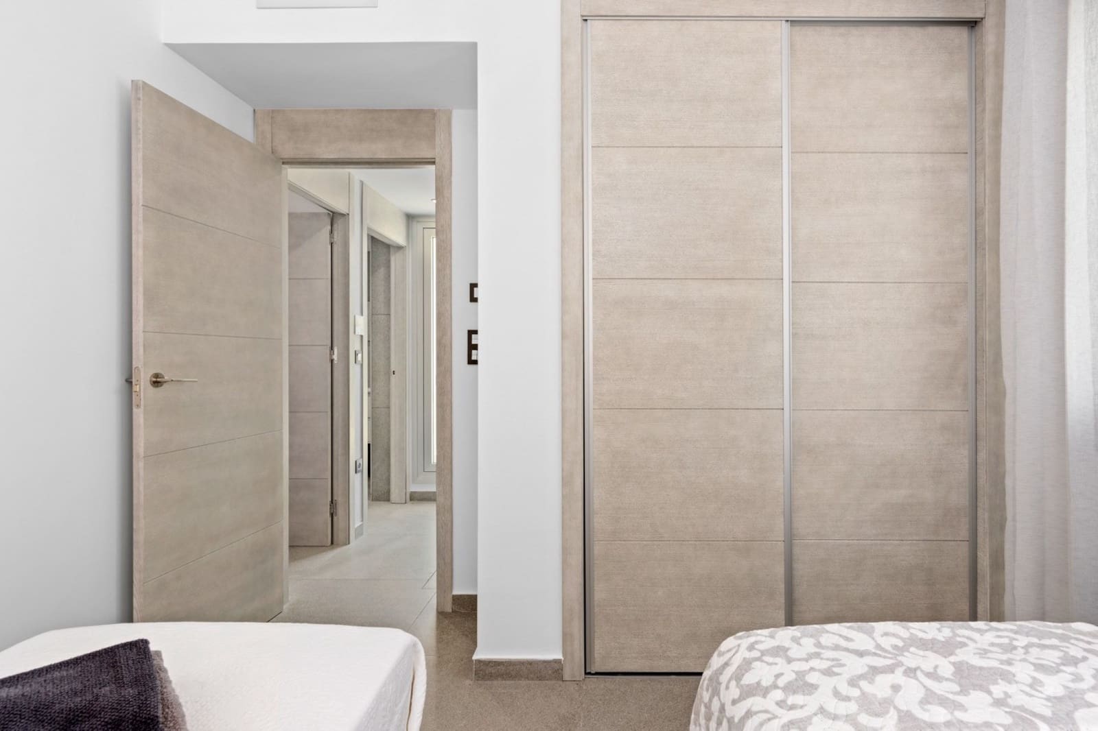 3 quarto Moradia para venda em Guardamar del Segura com piscina - 445 000 € (Ref: 7508625)