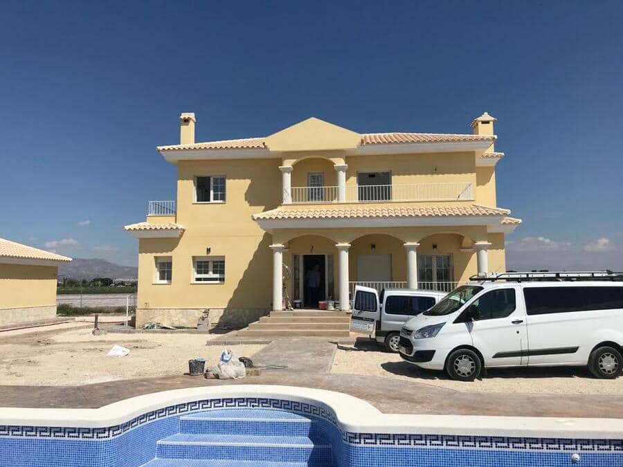 3 bedroom Villa for sale in Pinoso with pool - € 275,000 (Ref: 7563575)