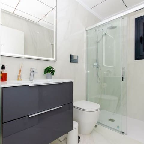 3 bedroom Villa for sale in Vistabella, Orihuela with pool - € 329,000 (Ref: 7662920)