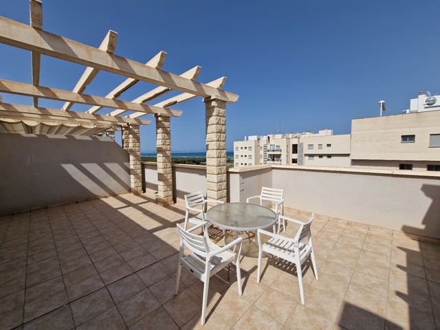 Apartamento de 2 habitaciones en Guardamar del Segura en venta con piscina - 235.000 € (Ref: 7736077)
