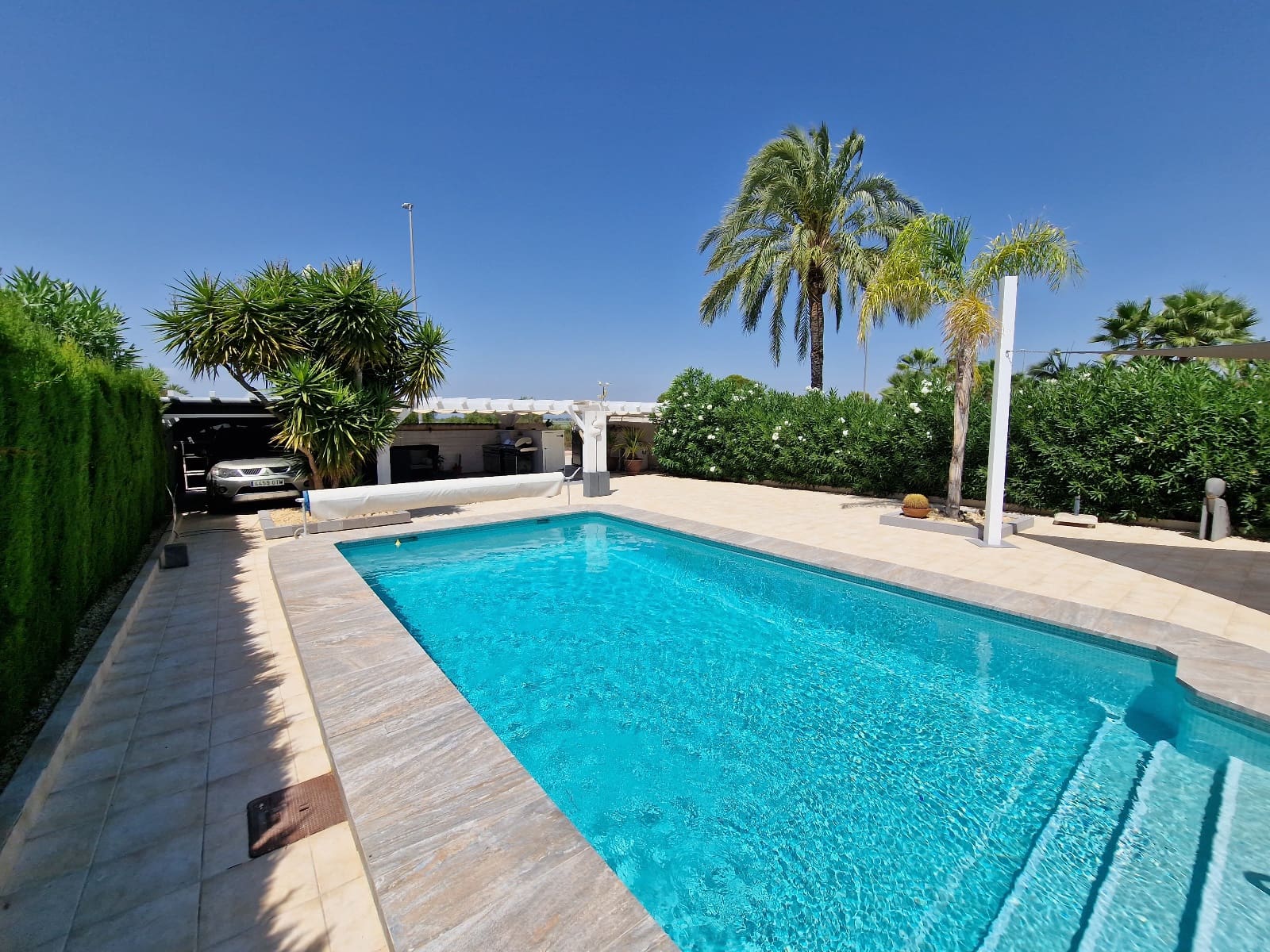 4 bedroom Villa for sale in San Fulgencio with pool - € 515,000 (Ref: 7747882)