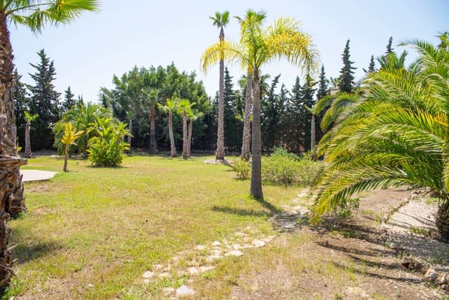 Chalet de 4 habitaciones en Ciudad Quesada, Rojales en venta con piscina - 840.000 € (Ref: 7765292)