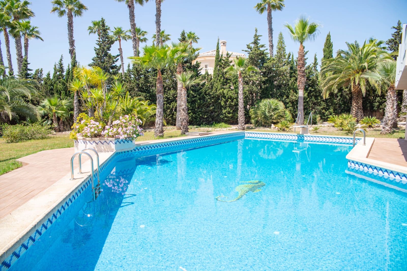 4 bedroom Villa for sale in Ciudad Quesada with pool - € 840,000 (Ref: 7765292)