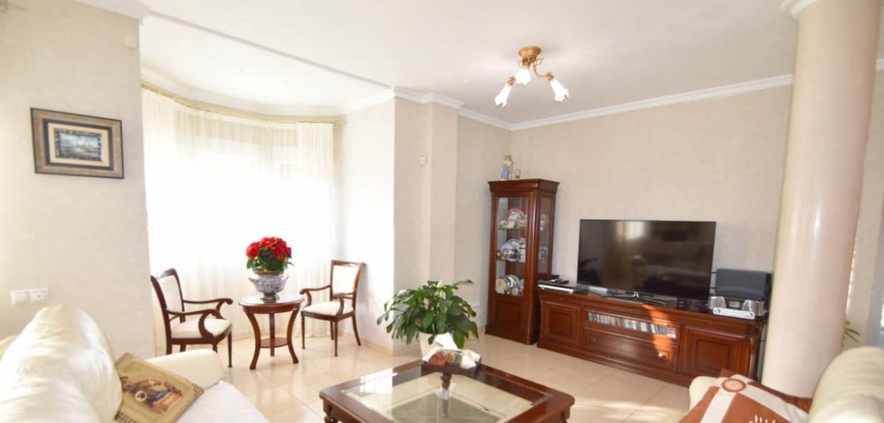 5 camera da letto Villa in vendita in Ciudad Quesada - 630.000 € (Rif: 7774949)