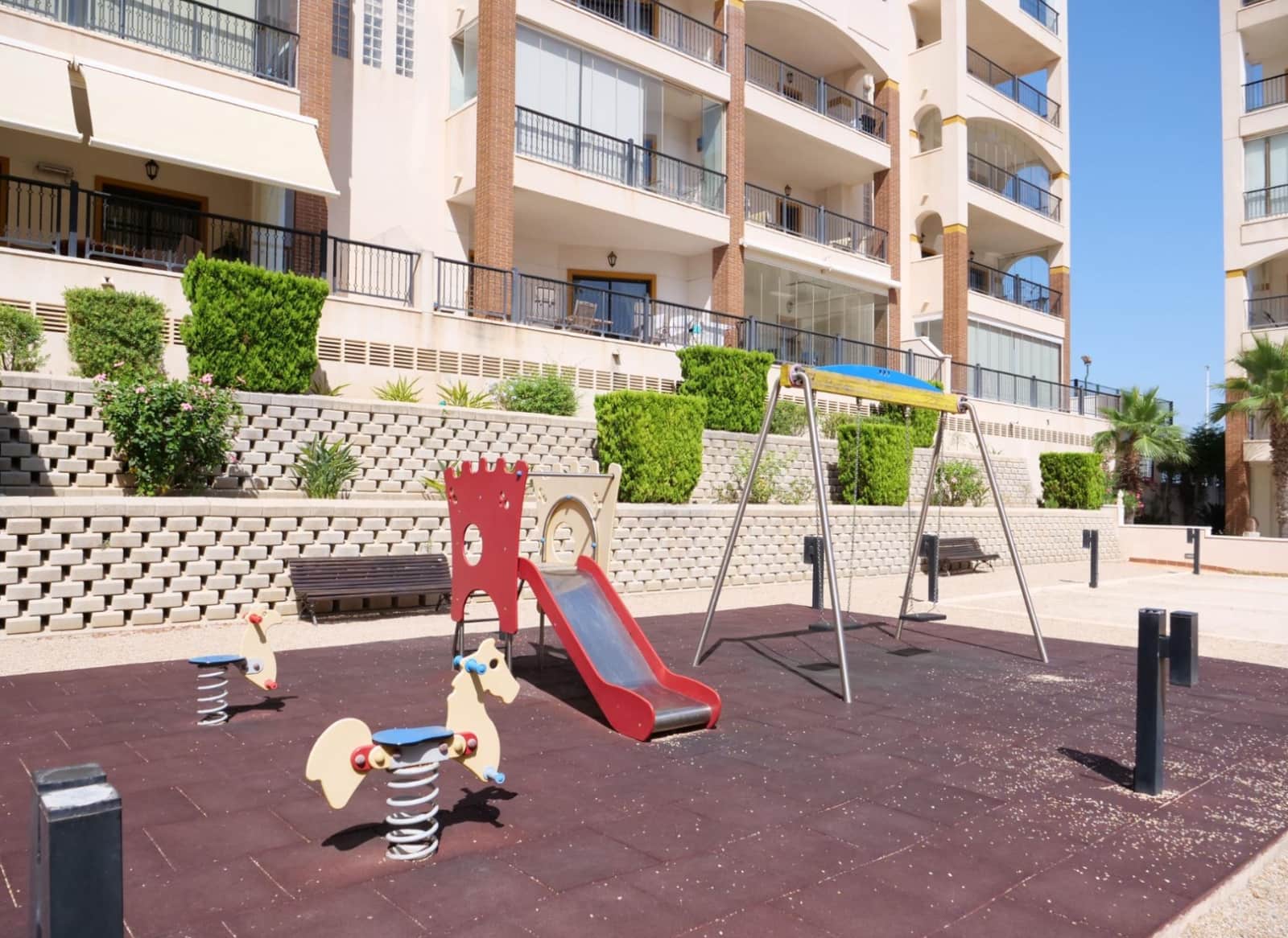 2 bedroom Apartment for sale in Guardamar del Segura with pool garage - € 341,600 (Ref: 7899707)