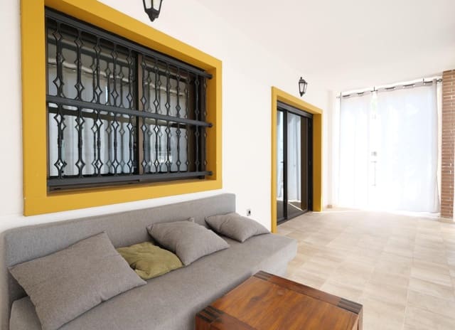 2 bedroom Apartment for sale in Guardamar del Segura with pool garage - € 341,600 (Ref: 7899707)