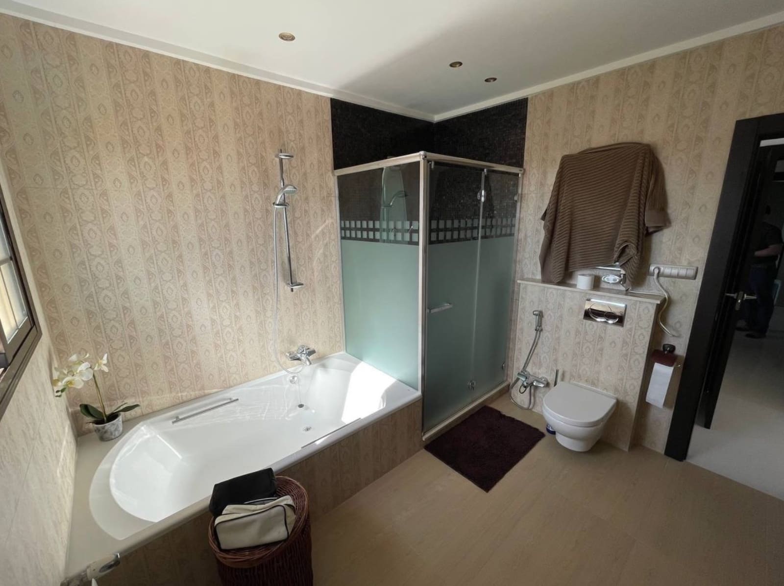 4 bedroom Villa for sale in Ciudad Quesada with pool - € 950,000 (Ref: 8019106)