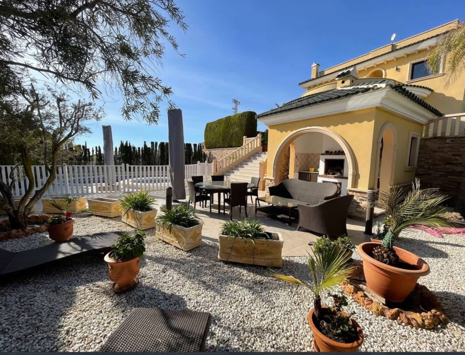 4 bedroom Villa for sale in Ciudad Quesada with pool - € 950,000 (Ref: 8019106)