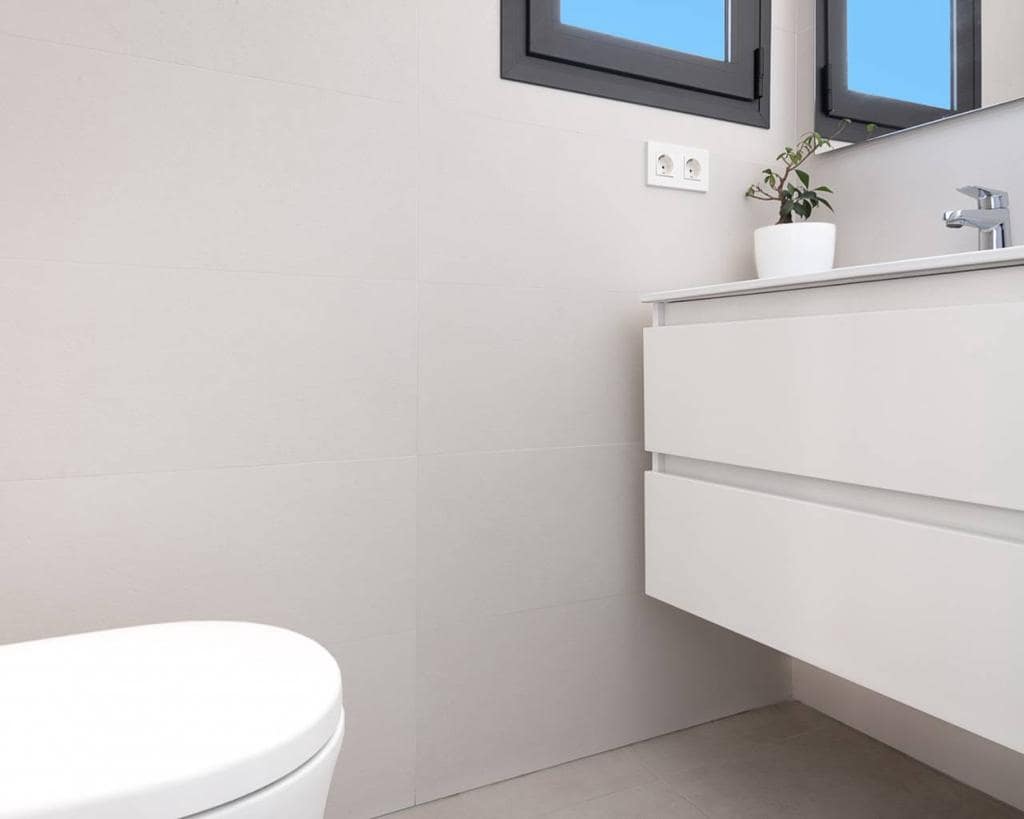 Chalet de 4 habitaciones en Benijófar en venta - 500.000 € (Ref: 8037426)