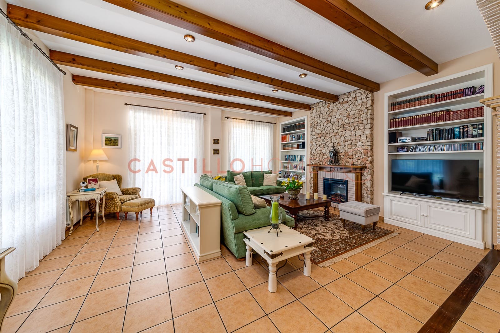 5 bedroom Townhouse for sale in Torrevieja with pool garage - € 1,599,000 (Ref: 8059889)