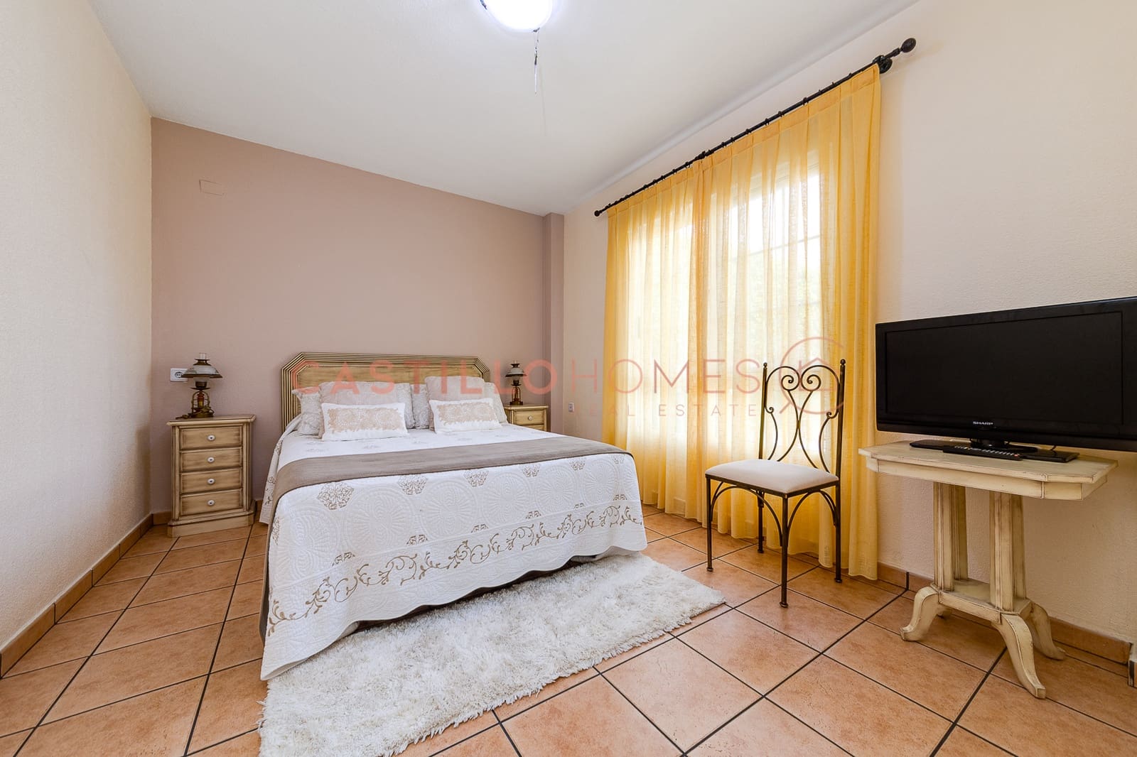 5 bedroom Townhouse for sale in Torrevieja with pool garage - € 1,599,000 (Ref: 8059889)