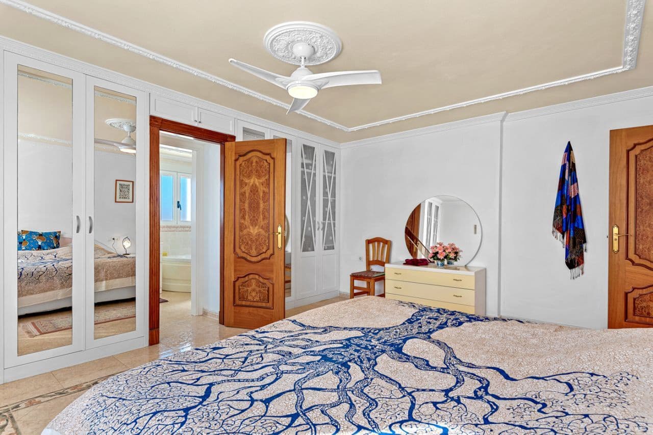 4 soverom Villa til salgs i Almoradi med svømmebasseng garasje - € 529 000 (Ref: 8116580)