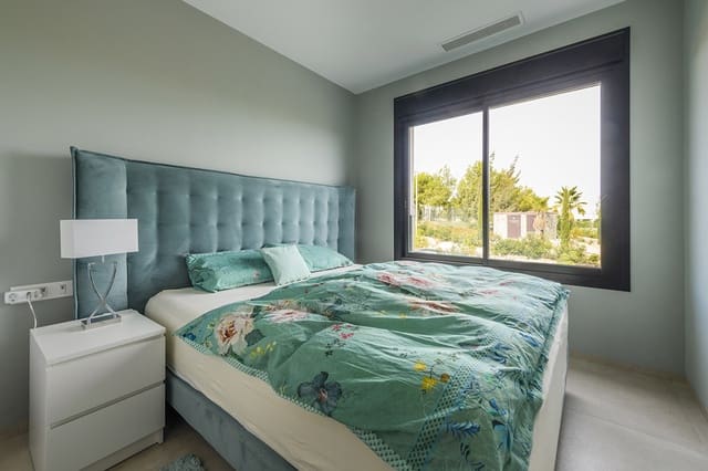 3 bedroom Apartment for sale in Las Colinas Golf, Orihuela with pool - € 610,000 (Ref: 8123308)