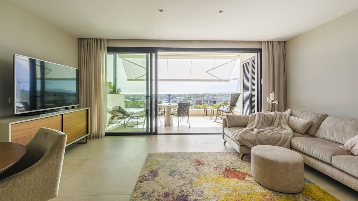 3 bedroom Apartment for sale in Las Colinas Golf with pool - € 610,000 (Ref: 8123308)