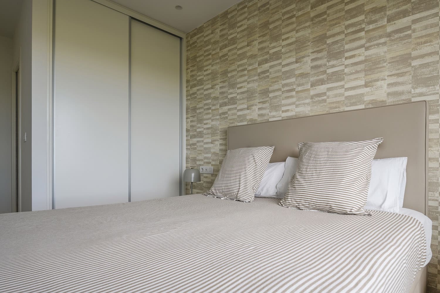 2 bedroom Apartment for sale in Las Colinas Golf with pool - € 395,000 (Ref: 8123312)