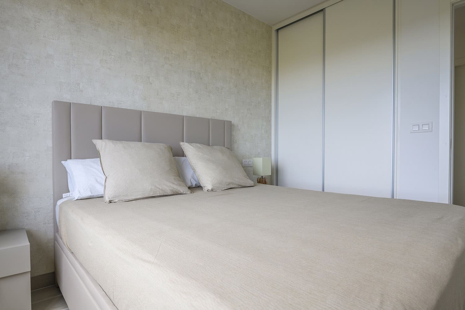 2 bedroom Apartment for sale in Las Colinas Golf with pool - € 395,000 (Ref: 8123312)