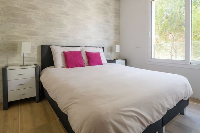 3 soveværelse Lejlighed til salg i Las Colinas Golf, Orihuela med swimmingpool - € 470.000 (Ref: 8216683)