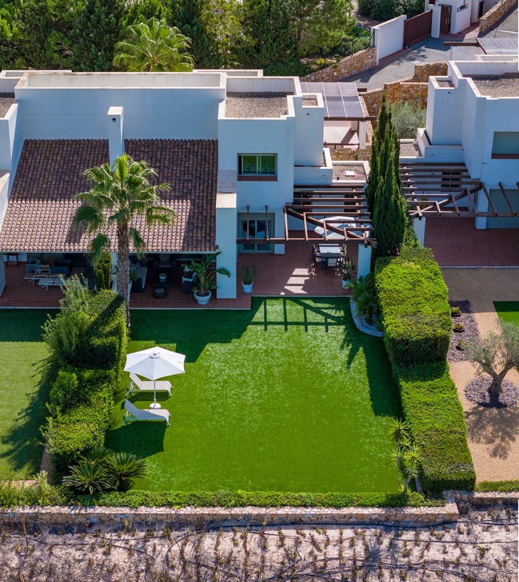 3 bedroom Villa for sale in Las Colinas Golf with pool - € 580,000 (Ref: 8216687)