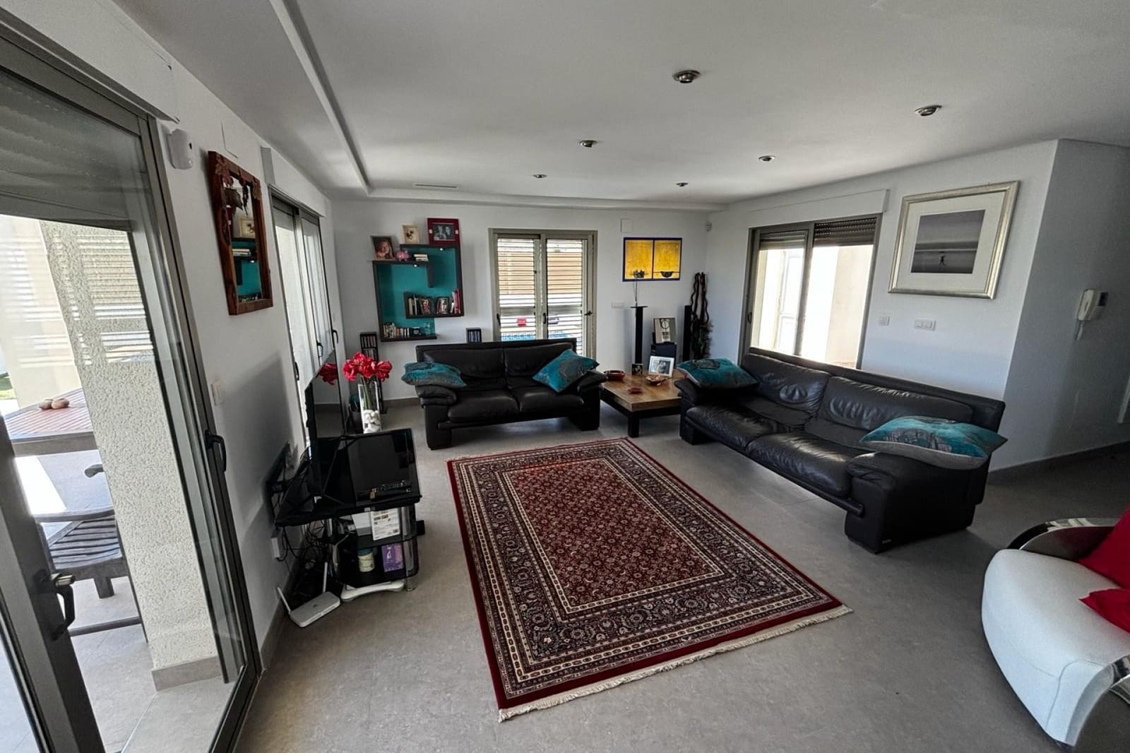 3 soverom Villa til salgs i Cox med svømmebasseng garasje - € 340 000 (Ref: 8243241)