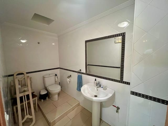 Office for sale in Orihuela - € 160,000 (Ref: 8317407)