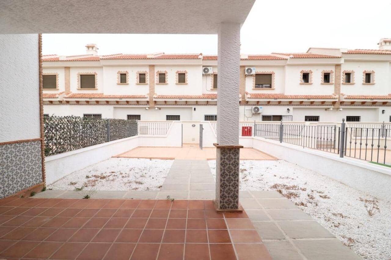 3 sovrum Radhus till salu i San Miguel de Salinas med pool garage - 229 000 € (Ref: 8385773)