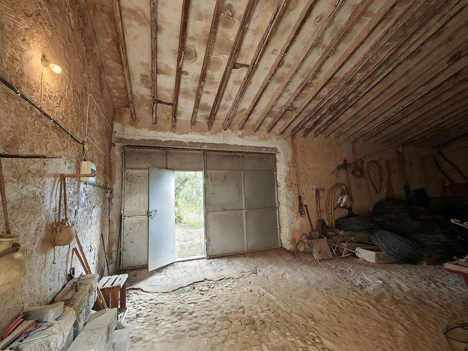 6 soveværelse Finca/Landehus til salg i Pinoso med garage - € 425.000 (Ref: 8397516)