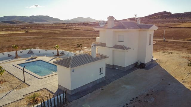 3 bedroom Villa for sale in Pinoso - € 337,000 (Ref: 8397531)