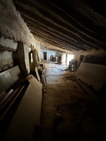 Finca/Casa Rural de 6 habitaciones en Yecla en venta - 47.995 € (Ref: 8397538)