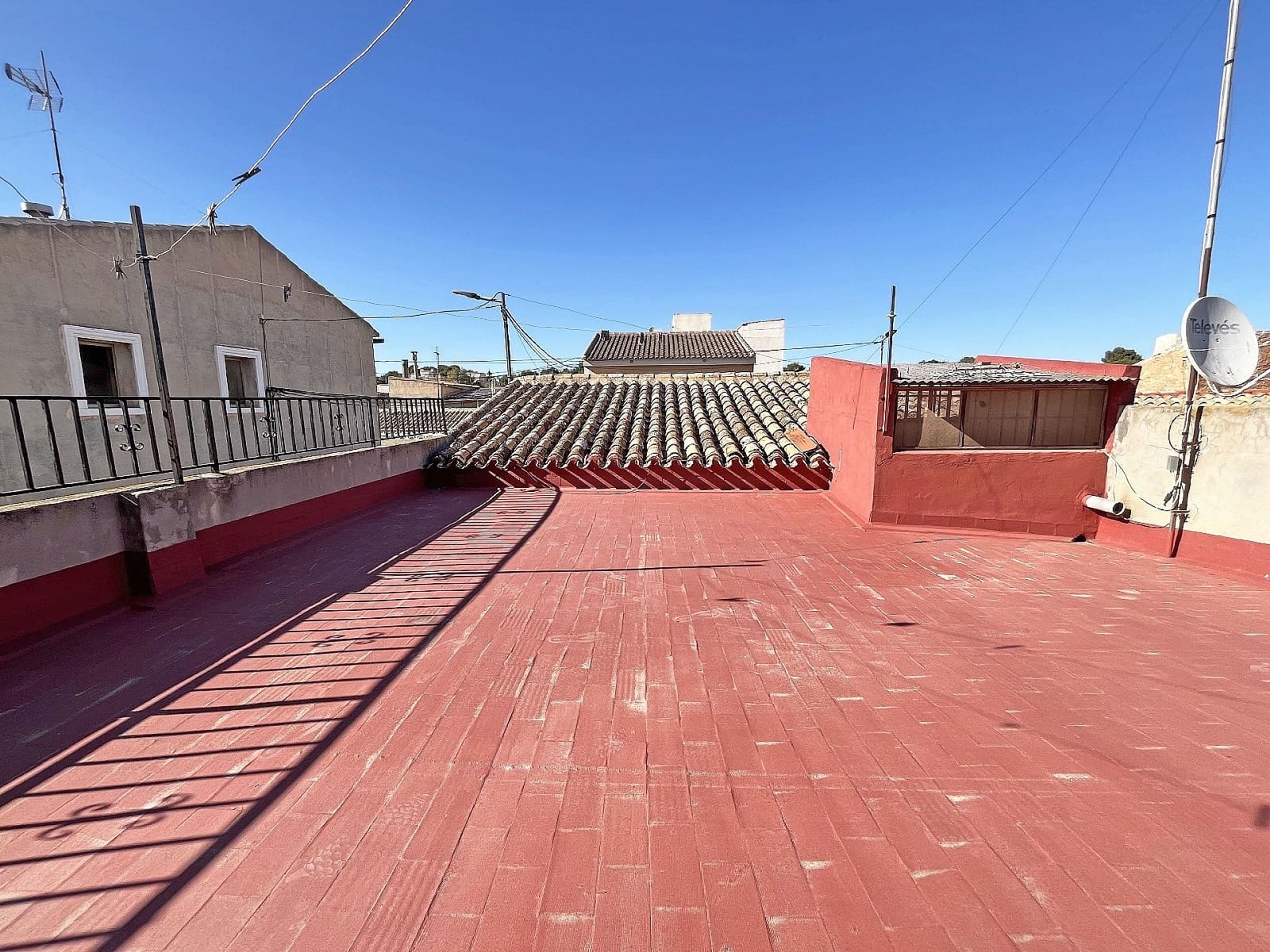 3 bedroom Townhouse for sale in Pinoso with garage - € 148,000 (Ref: 8402031)
