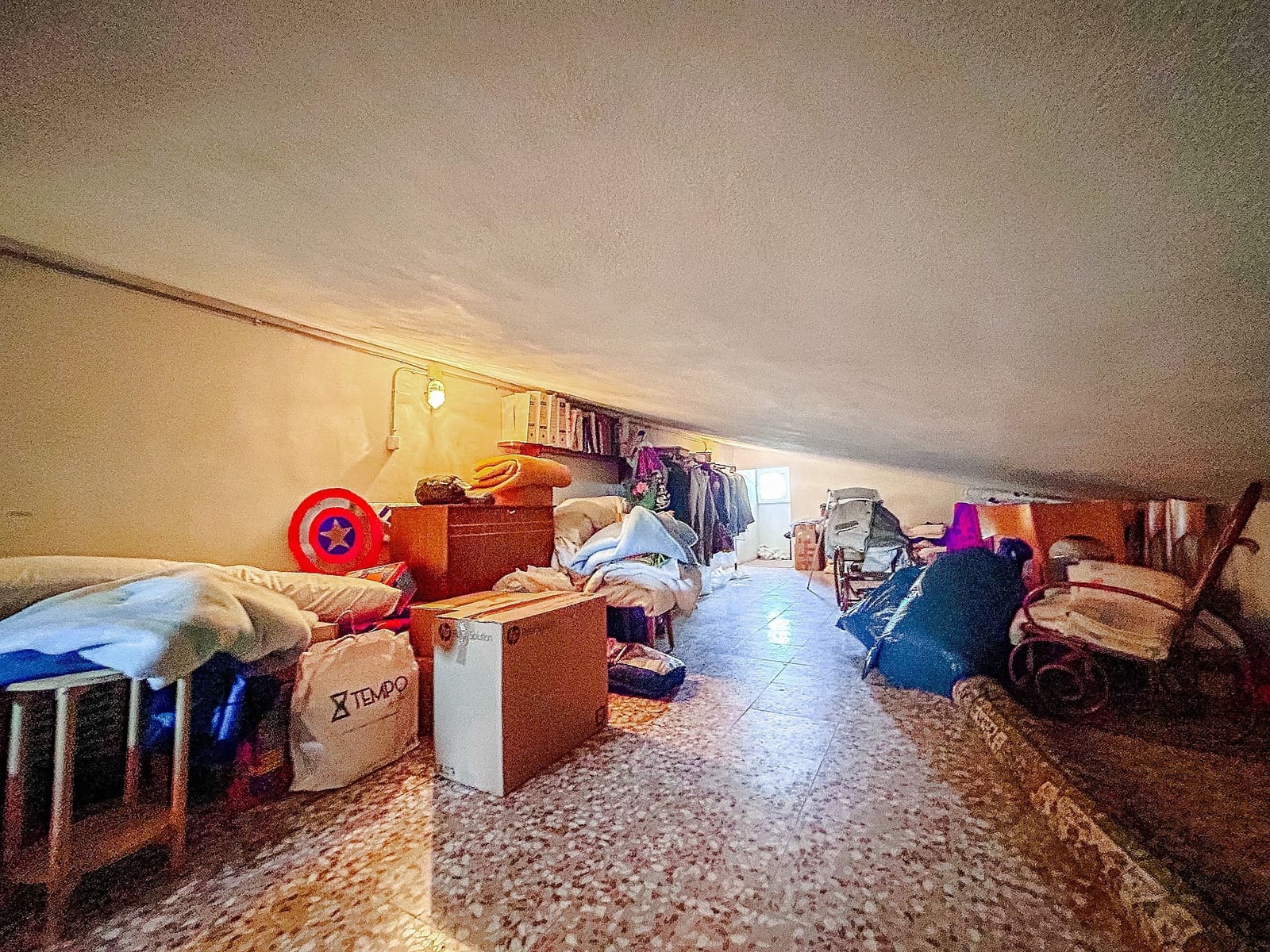 6 makuuhuone Huvila myytävänä paikassa Monovar / Monover mukana uima-altaan 
autotalli - 988 000 € (Ref: 8402047)