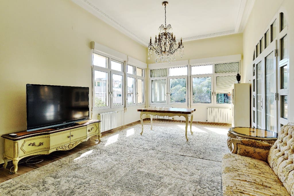 4 bedroom Villa for sale in Dehesa de Campoamor with pool garage - € 990,000 (Ref: 8451060)