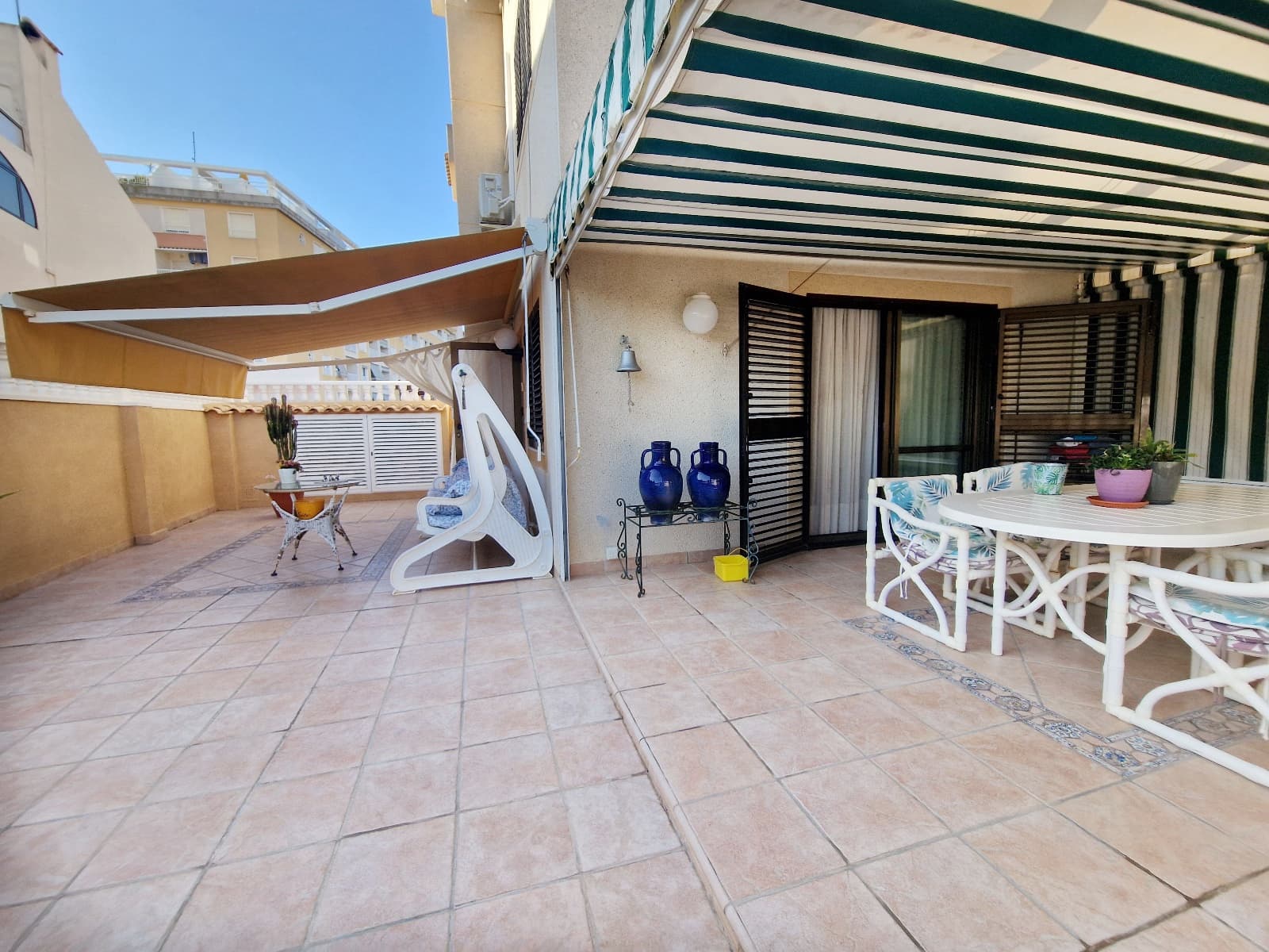 4 camera da letto Villetta Bifamiliare in vendita in Guardamar del Segura con piscina garage - 385.000 € (Rif: 8462582)