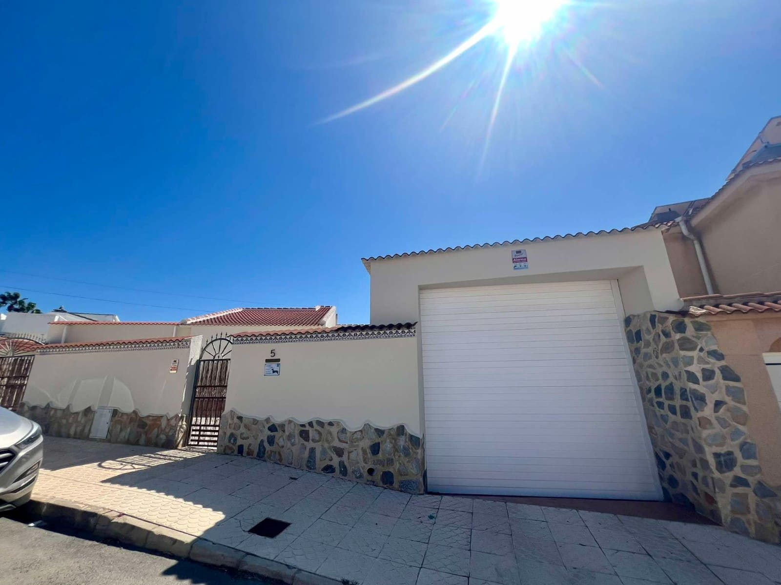 4 sypialnia Willa na sprzedaż w Ciudad Quesada z basenem garażem - 549 500 € (Ref: 8512241)