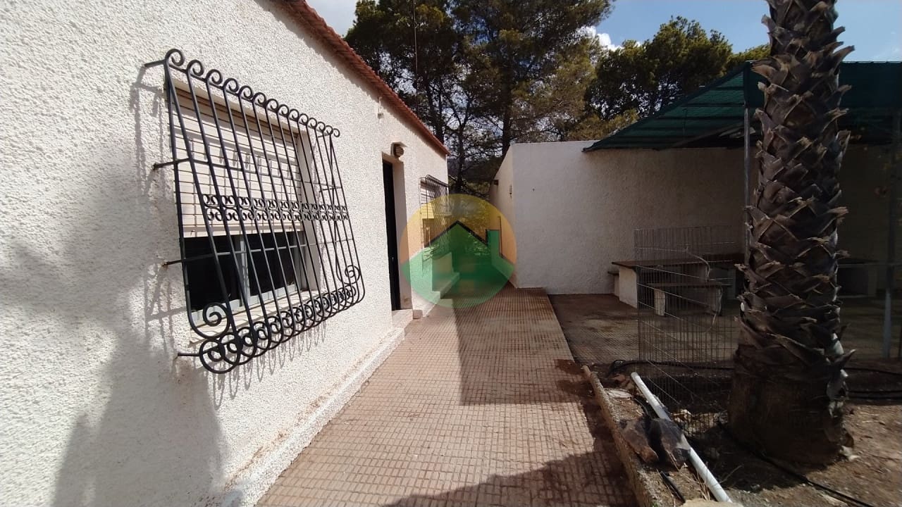 2 bedroom Finca/Country House for sale in Mazarron with pool - € 299,000 (Ref: 8568956)