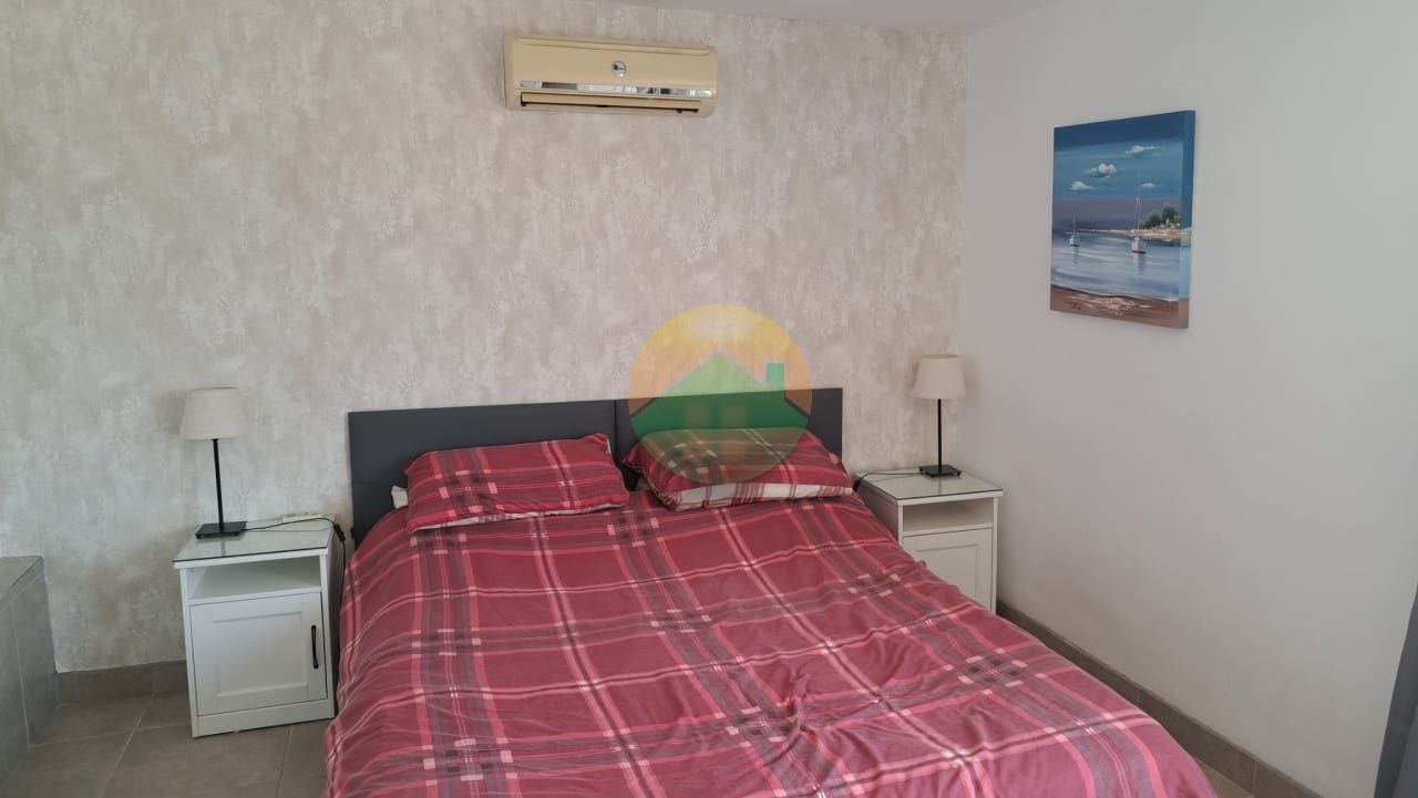 5 soveværelse Finca/Landehus til salg i Aledo med swimmingpool - € 399.995 (Ref: 8568958)