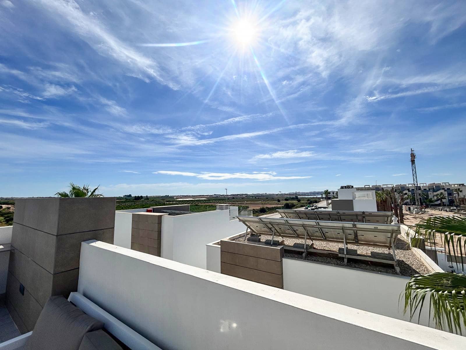 3 bedroom Villa for sale in Guardamar del Segura with pool - € 399,950 (Ref: 8594483)