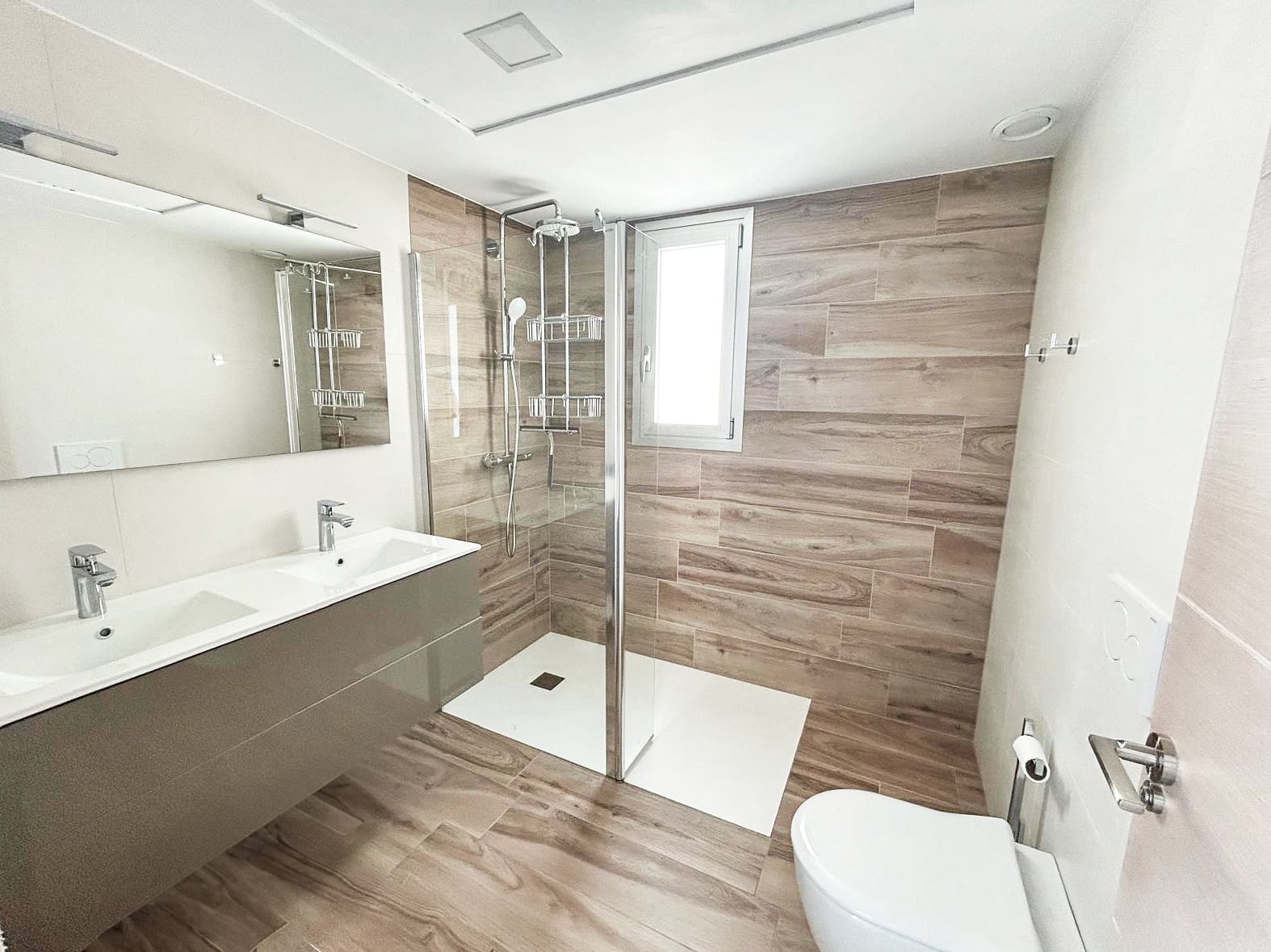 3 bedroom Villa for sale in Guardamar del Segura with pool - € 399,950 (Ref: 8594483)