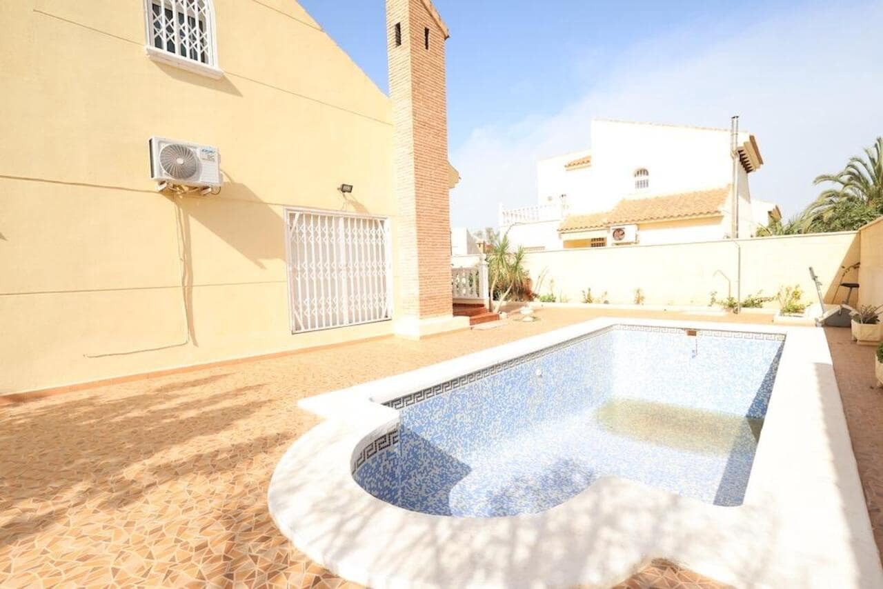 4 quarto Moradia para venda em Orihuela Costa com piscina garagem - 565 000 € (Ref: 8620501)