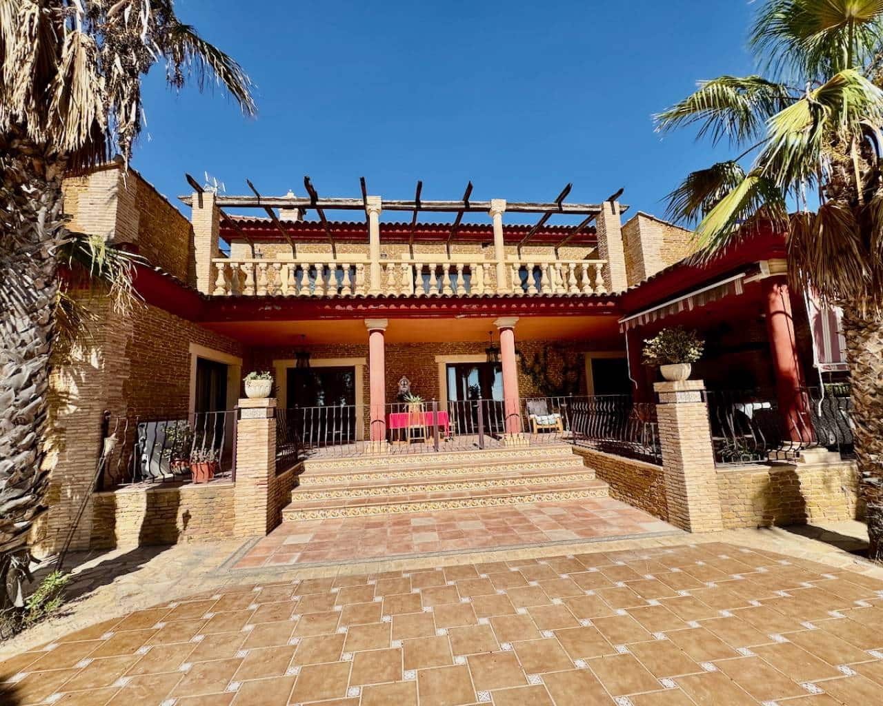 4 soveværelse Finca/Landehus til salg i Los Montesinos med swimmingpool - € 780.000 (Ref: 8623253)