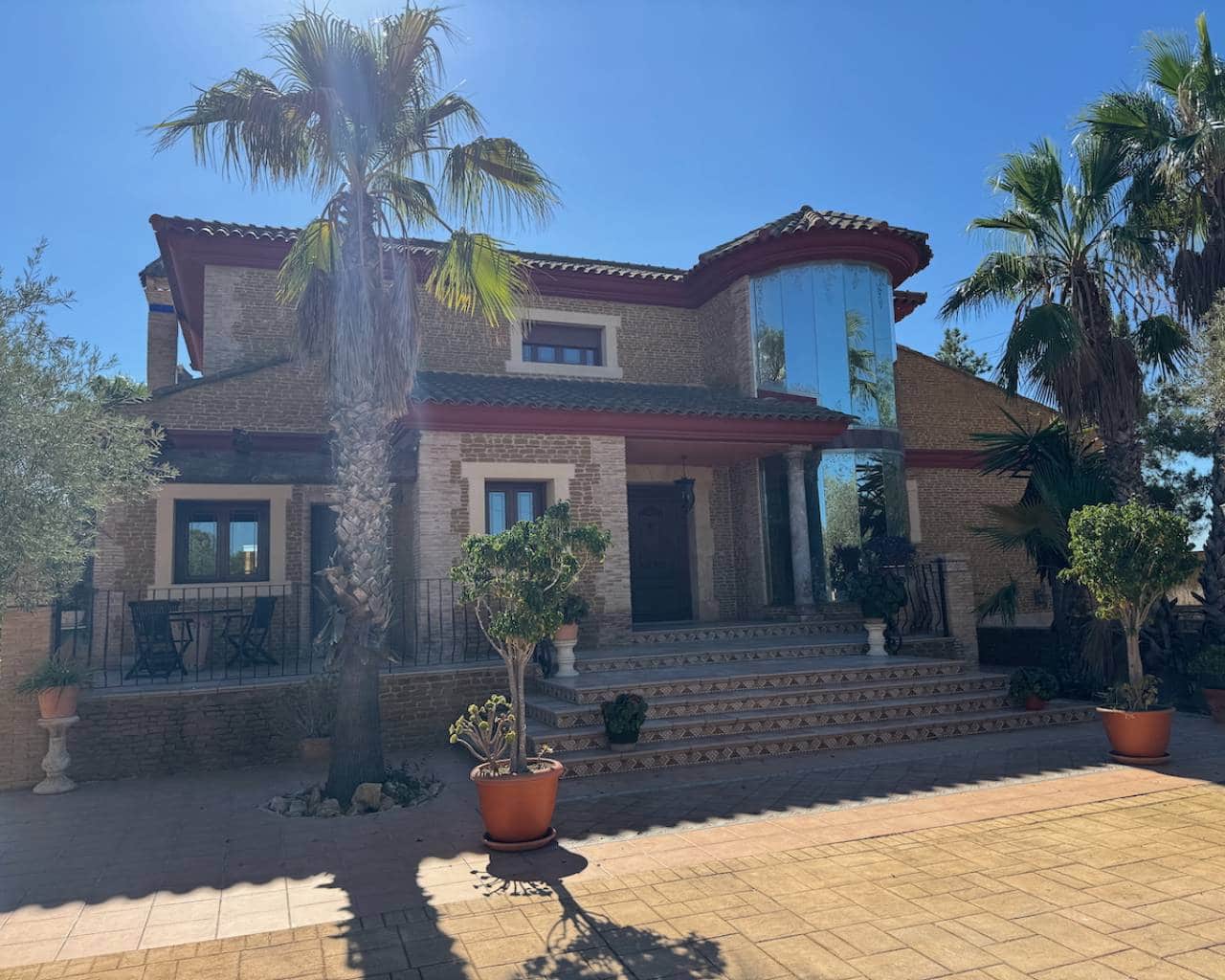 4 soveværelse Finca/Landehus til salg i Los Montesinos med swimmingpool - € 780.000 (Ref: 8623253)