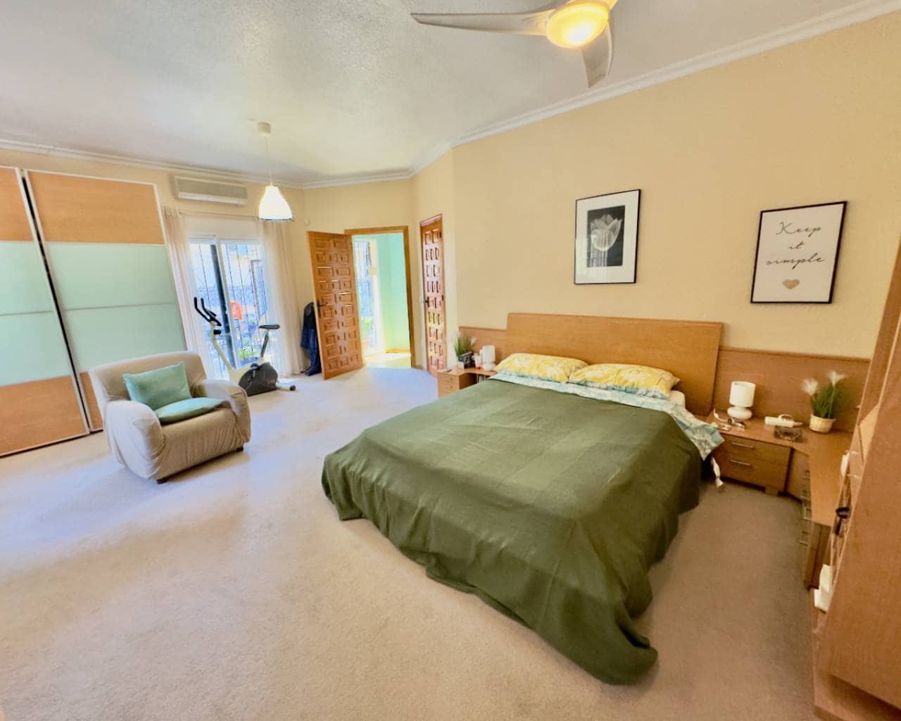 Chalet de 5 habitaciones en Algorfa en venta con garaje - 499.000 € (Ref: 8623469)