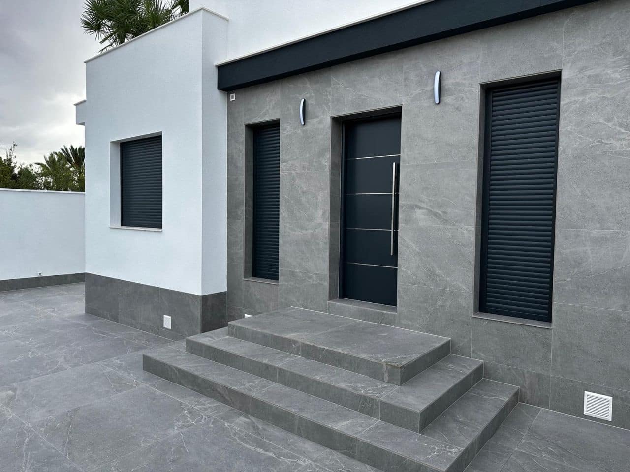 4 bedroom Villa for sale in Rojales with pool garage - € 720,000 (Ref: 8637386)