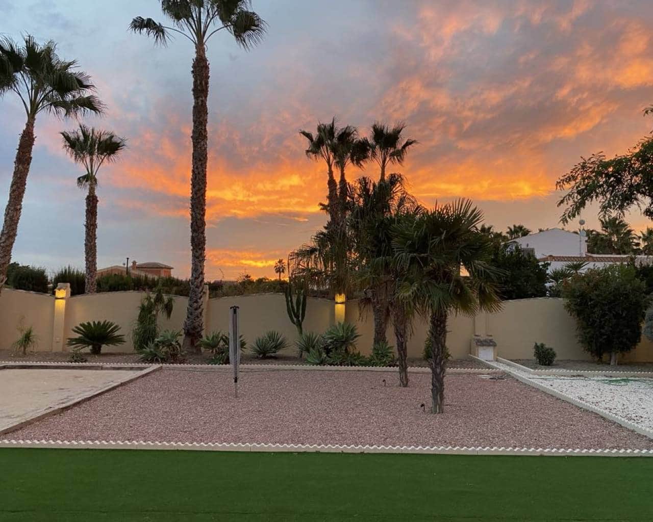 2 bedroom Villa for sale in Rafal with pool - € 395,000 (Ref: 8639972)