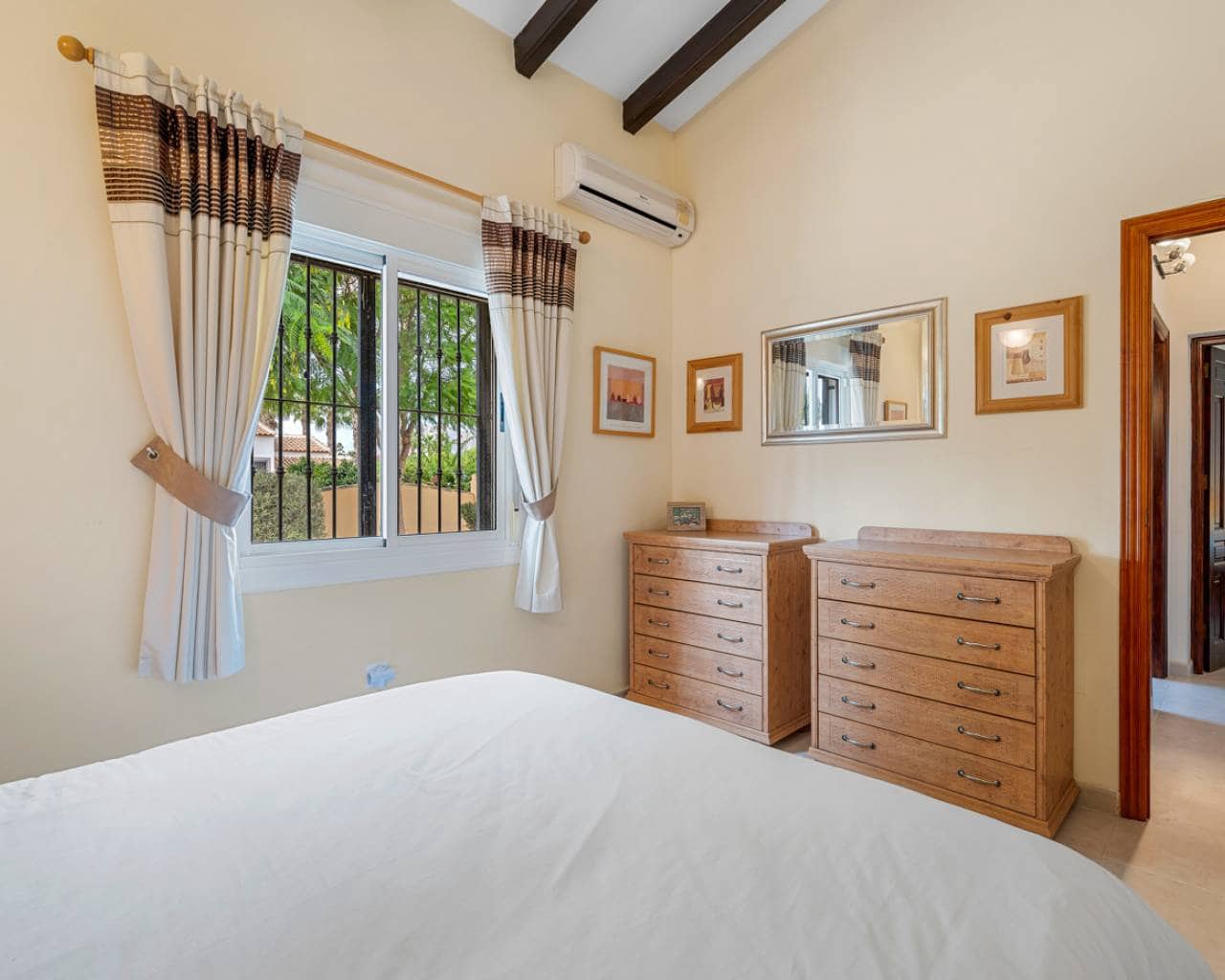 2 bedroom Villa for sale in Rafal with pool - € 395,000 (Ref: 8639972)