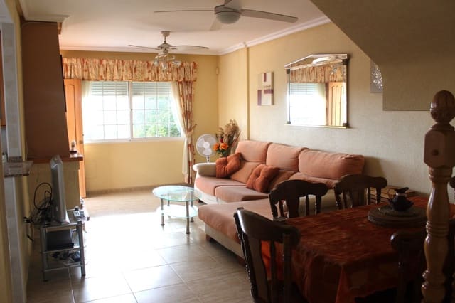 3 camera da letto Villetta Bifamiliare in vendita in Algorfa con piscina - 265.000 € (Rif: 8655908)