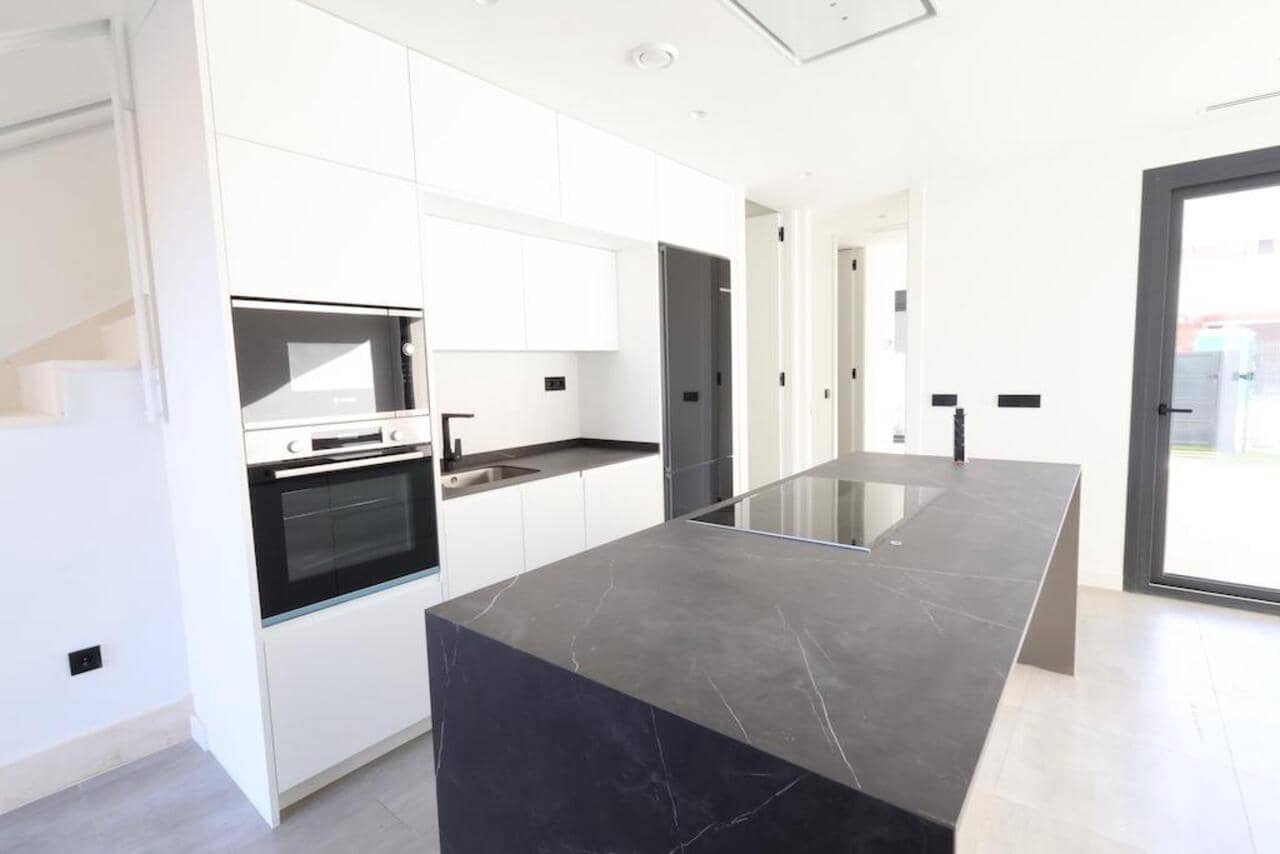 3 bedroom Villa for sale in Torre-Pacheco with pool garage - € 439,000 (Ref: 8716624)