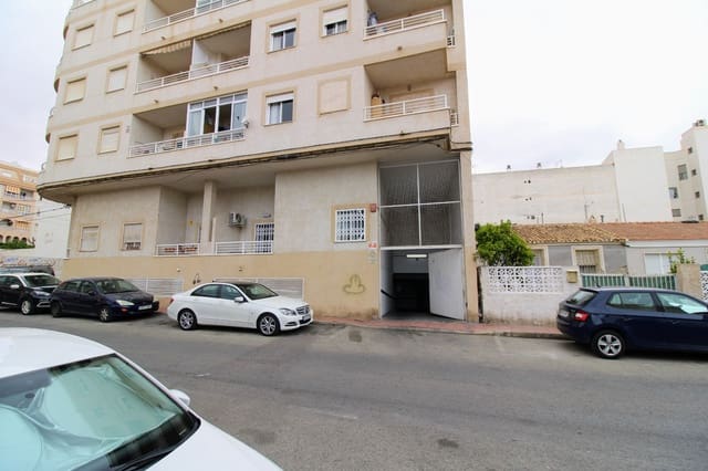 Garagem para venda em Torrevieja - 13 500 € (Ref: 8722968)